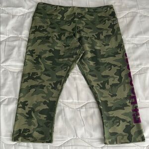 BCG Green Camouflage Capri Leggings